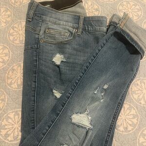 Torrid skinny distressed size16! EUC